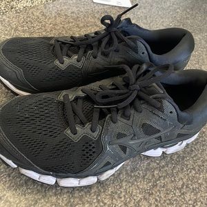 Brooks ghost 10 athletic shoes